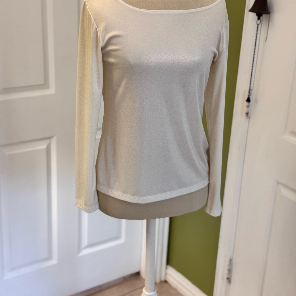 Chicos Elegant Cream Long Sleeve Top